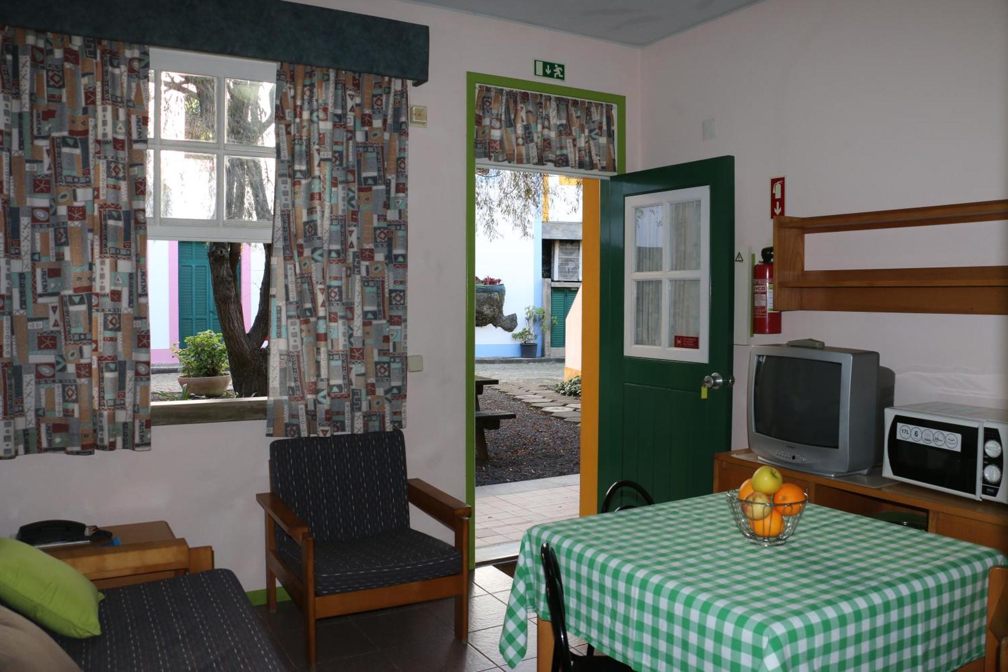 Hospedaria Verdemar Horta  Extérieur photo
